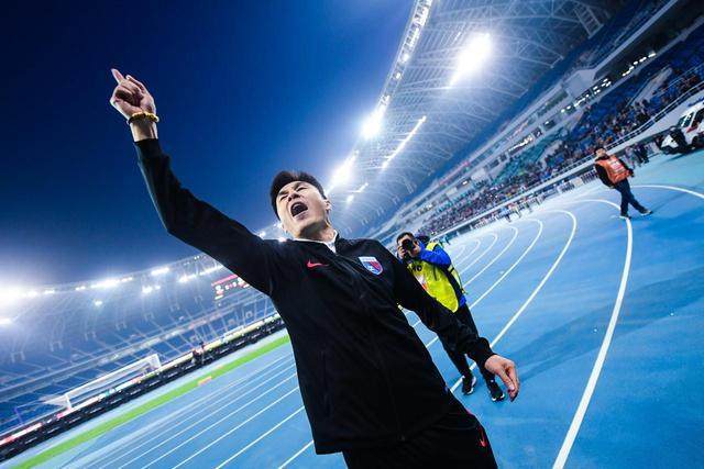 mk体育-保级经验助李玮锋上台 复制天海“电吹风式”模式？